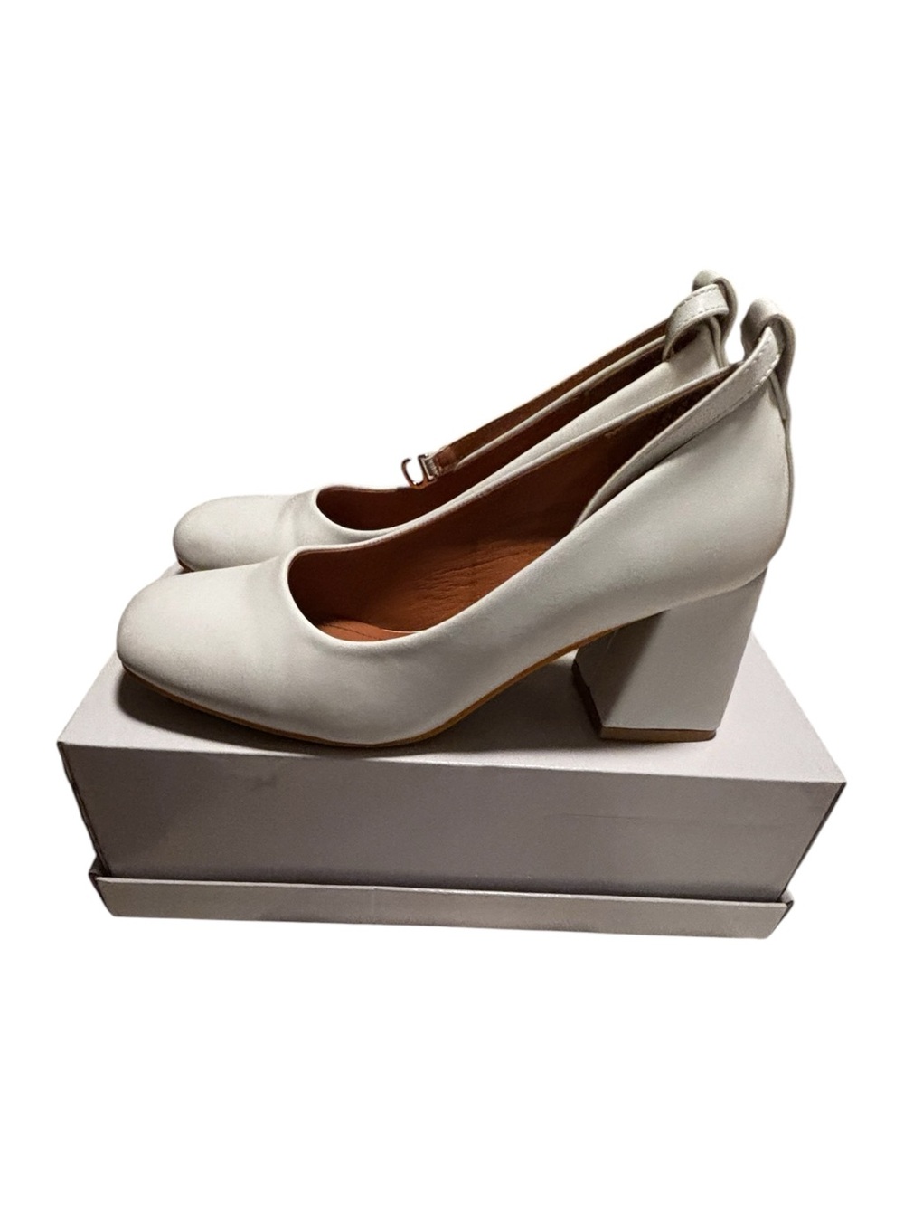 SHEIN White Block Heel Mary Jane Pumps